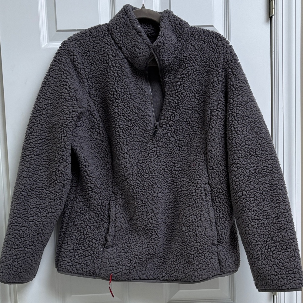 Amazon Essentials Gray Fleece Pullover